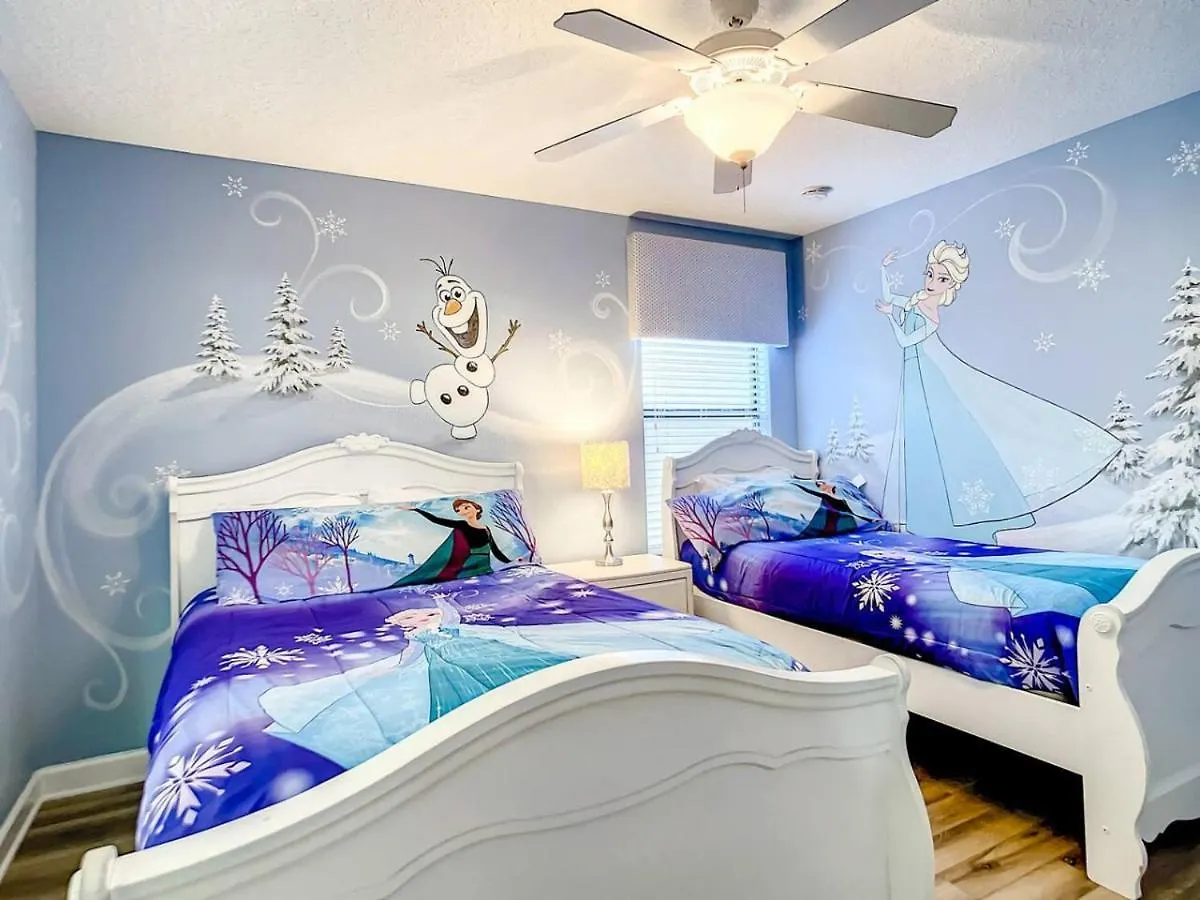 Championsgate Amazing Themed Mansion Near Disney Davenport Holiday home